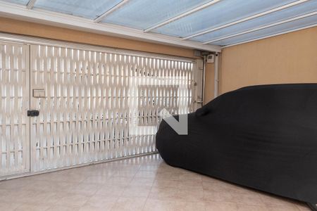 Casa à venda com 220m², 4 quartos e 3 vagas Casa à venda com 220m², 4 quartos e 3 vagasGaragem