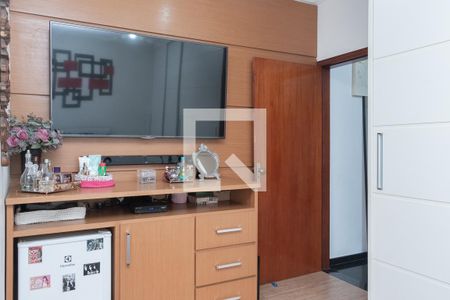 Casa à venda com 220m², 4 quartos e 3 vagas Casa à venda com 220m², 4 quartos e 3 vagasSuíte 1