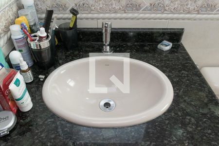 Casa à venda com 220m², 4 quartos e 3 vagas Casa à venda com 220m², 4 quartos e 3 vagasBanheiro da Suíte 3