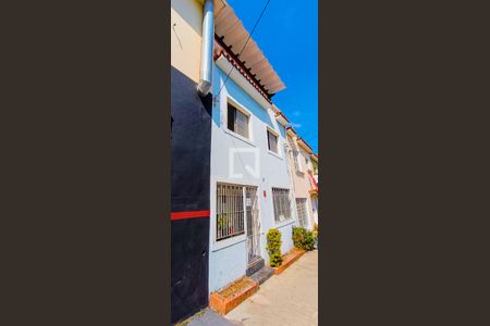 Casa à venda com 153m², 3 quartos e sem vagaFachada