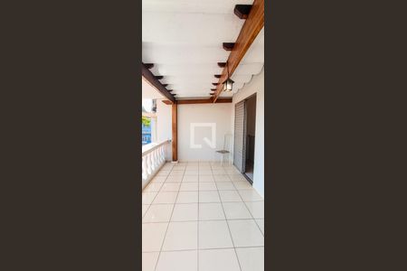 Casa à venda com 153m², 3 quartos e sem vagaVaranda