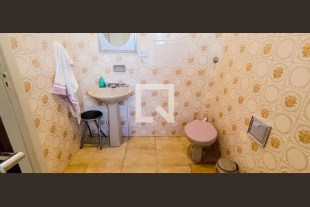 Casa à venda com 153m², 3 quartos e sem vagaBanheiro da Suíte 1