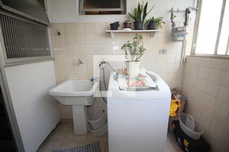 Apartamento à venda com 134m², 3 quartos e 1 vagaÁrea de Serviço