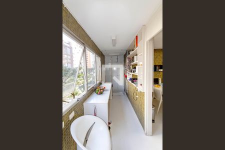 Apartamento à venda com 144m², 2 quartos e 2 vagasÁrea de Serviço