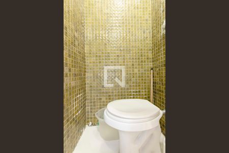 Apartamento à venda com 144m², 2 quartos e 2 vagasBanheiro de Serviço