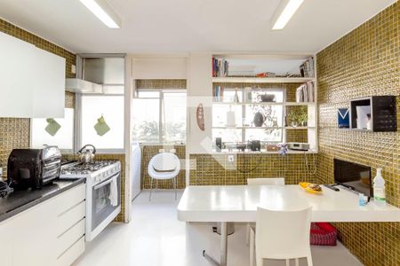 Apartamento à venda com 144m², 2 quartos e 2 vagasCozinha