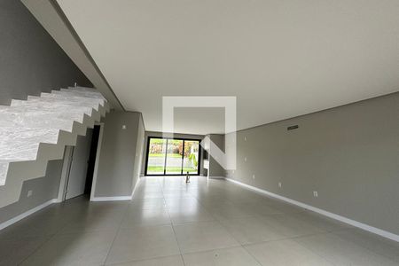 Sala/Cozinha de casa à venda com 3 quartos, 131m² em Pinheiro, São Leopoldo