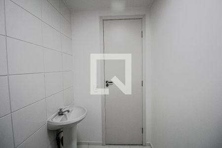 Apartamento à venda com 35m², 2 quartos e sem vagaBanheiro