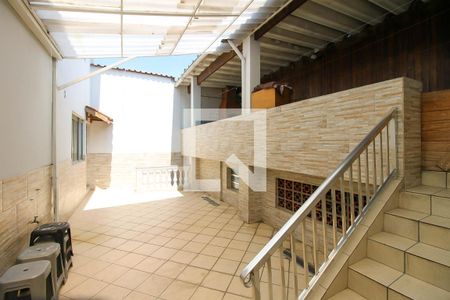 Casa à venda com 250m², 5 quartos e 2 vagasÁrea externa