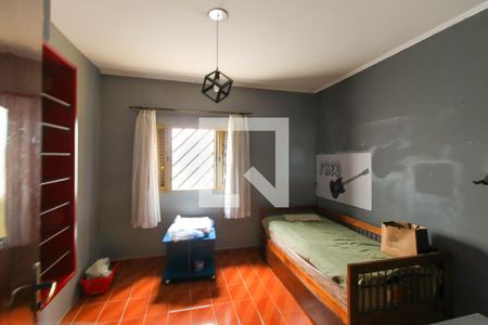 Casa à venda com 250m², 5 quartos e 2 vagasQuarto 2