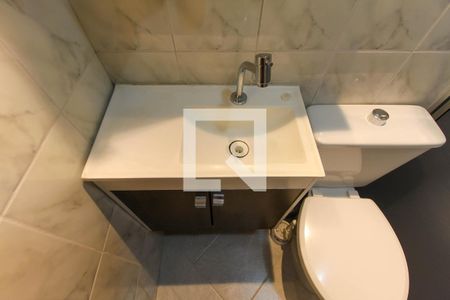 Banheiro da Suíte de casa à venda com 5 quartos, 250m² em Vila Primavera, São Paulo