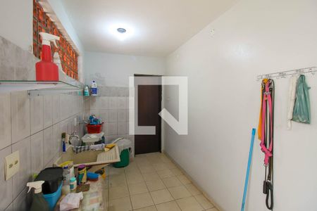 Casa à venda com 250m², 5 quartos e 2 vagasÁrea de Serviço