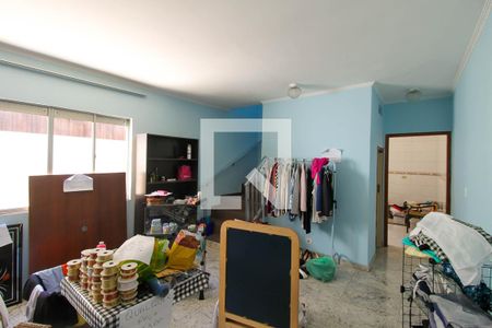 Casa à venda com 250m², 5 quartos e 2 vagasEdícula