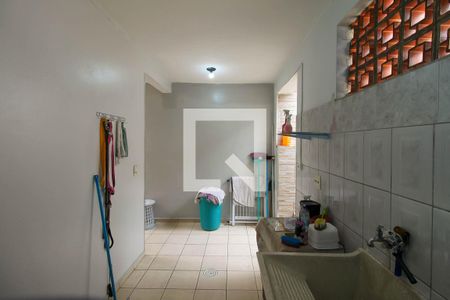 Casa à venda com 250m², 5 quartos e 2 vagasÁrea de Serviço