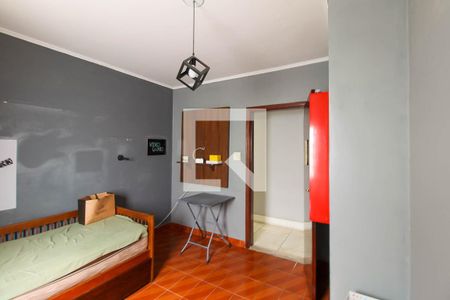 Casa à venda com 250m², 5 quartos e 2 vagasQuarto 2