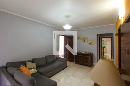 Sala de casa à venda com 5 quartos, 250m² em Vila Primavera, São Paulo