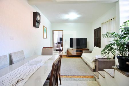 Sala de casa à venda com 3 quartos, 250m² em Vila Príncipe de Gales, Santo André