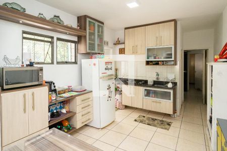 Casa à venda com 150m², 3 quartos e 2 vagas Casa à venda com 150m², 3 quartos e 2 vagasCozinha