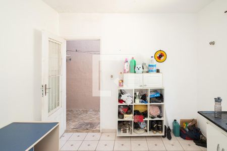 Casa à venda com 150m², 3 quartos e 2 vagas Casa à venda com 150m², 3 quartos e 2 vagasCozinha 2