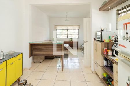 Casa à venda com 150m², 3 quartos e 2 vagas Casa à venda com 150m², 3 quartos e 2 vagasCozinha