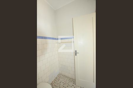 Apartamento para alugar com 65m², 2 quartos e sem vagaBanheiro 