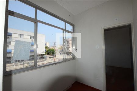 Apartamento para alugar com 65m², 2 quartos e sem vagaCopa
