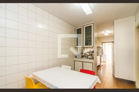 Apartamento à venda com 170m², 3 quartos e 3 vagasCozinha