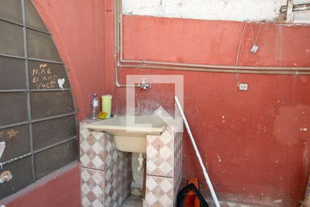 Casa para alugar com 50m², 1 quarto e 1 vagaÁrea de Serviço