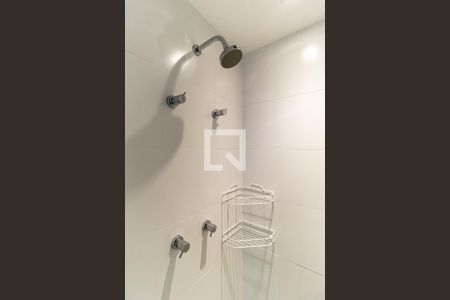 Apartamento à venda com 38m², 2 quartos e sem vagaBanheiro - Ducha