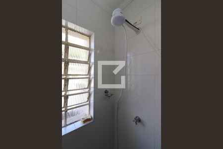 Casa à venda com 110m², 3 quartos e 2 vagasBanheiro da Suíte