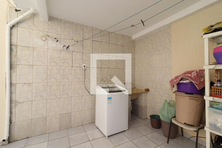 Casa à venda com 110m², 3 quartos e 2 vagasÁrea de Serviço