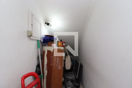 Casa à venda com 110m², 3 quartos e 2 vagasCorredor da Sala - Despensa