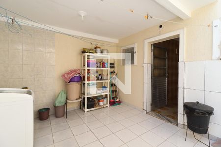 Casa à venda com 110m², 3 quartos e 2 vagasÁrea de Serviço