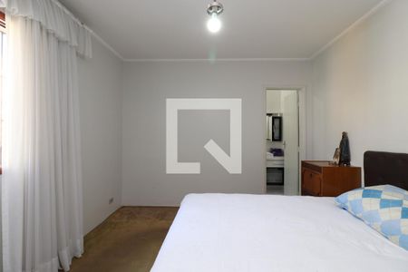 Casa à venda com 110m², 3 quartos e 2 vagasSuíte