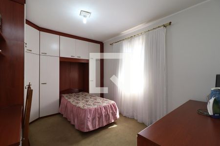 Casa à venda com 110m², 3 quartos e 2 vagasQuarto 3