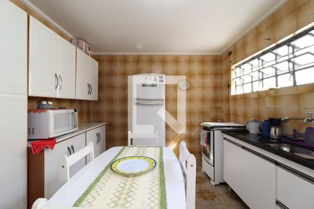 Casa à venda com 110m², 3 quartos e 2 vagasCozinha