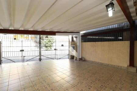 Casa à venda com 110m², 3 quartos e 2 vagasGaragem