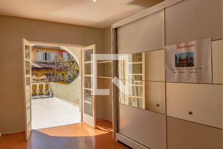 Quarto de casa para alugar com 4 quartos, 296m² em Parque Jabaquara, São Paulo