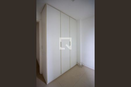 Quarto 1 de apartamento à venda com 2 quartos, 60m² em Santa Rosa, Niterói