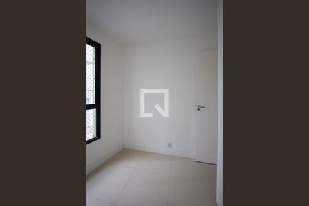 Quarto 1 de apartamento à venda com 2 quartos, 60m² em Santa Rosa, Niterói
