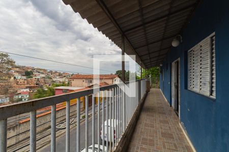 Varanda de casa à venda com 3 quartos, 399m² em Concórdia, Belo Horizonte