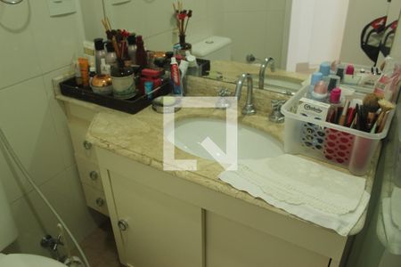 Banheiro da Suíte 1 de apartamento à venda com 2 quartos, 142m² em Vila Isa, São Paulo