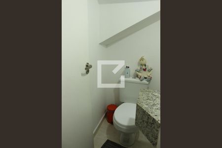 Casa à venda com 110m², 3 quartos e 4 vagasBanheiro