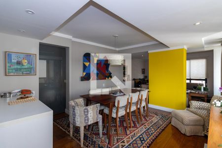 Sala de apartamento à venda com 4 quartos, 192m² em Vila Uberabinha, São Paulo