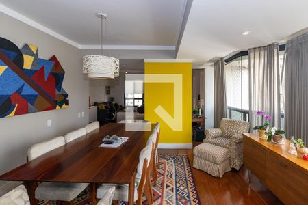 Sala de apartamento à venda com 4 quartos, 192m² em Vila Uberabinha, São Paulo