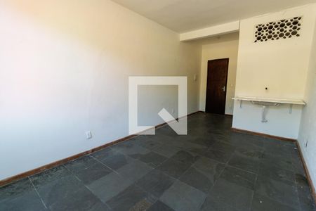 sala de kitnet/studio para alugar com 1 quarto, 25m² em Badu, Niterói