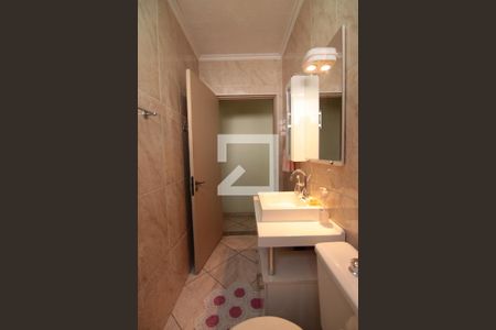 Casa à venda com 196m², 3 quartos e 2 vagasBanheiro