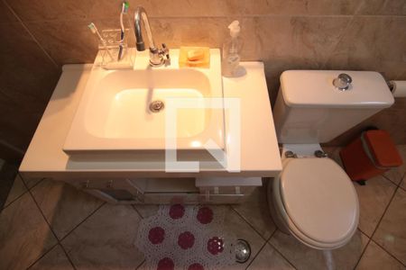 Casa à venda com 196m², 3 quartos e 2 vagasBanheiro