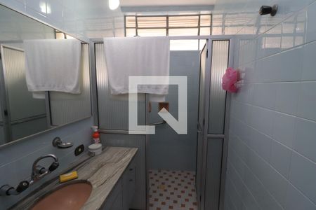 Casa à venda com 186m², 3 quartos e 2 vagasBanheiro da Suíte