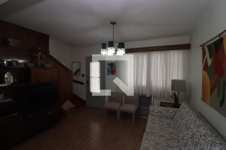 Sala de TV de casa à venda com 3 quartos, 186m² em Vila Gomes Cardim, São Paulo